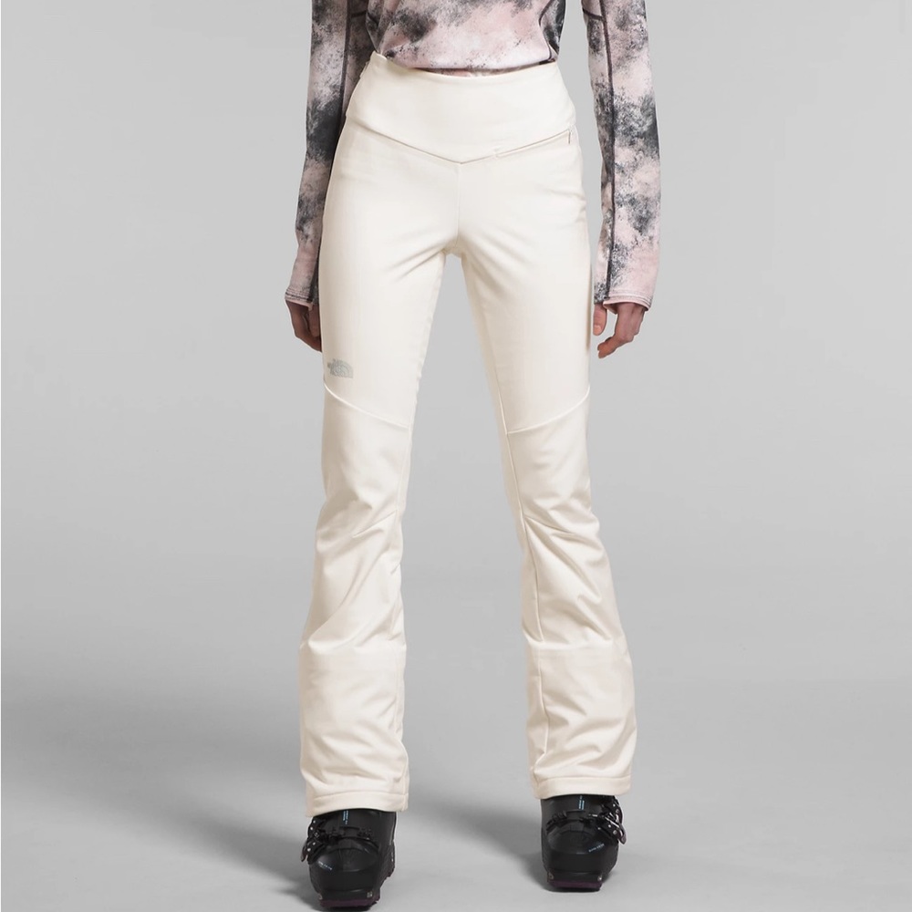 North Face Snoga NWT ski snowboard pants 6 long